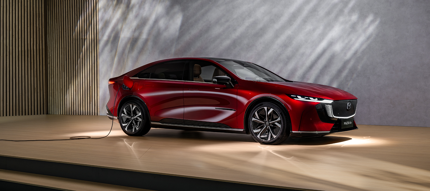Der Brandneue Mazda6e 100% Elektrisch jetzt im Angebot bei Ihren Händler